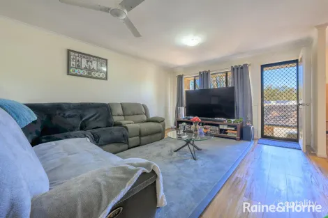 Property photo of 106A Sun Valley Road Kin Kora QLD 4680