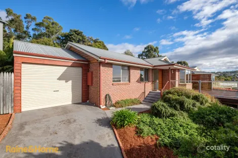 Property photo of 33 Sandra Drive Blackmans Bay TAS 7052
