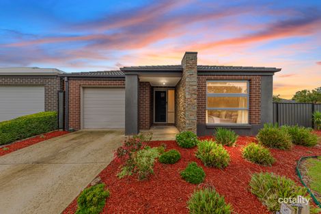 2 Watergrass Ct, Pakenham, VIC 3810