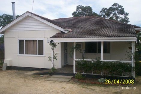 Property photo of 5 Jinda Road Koongamia WA 6056