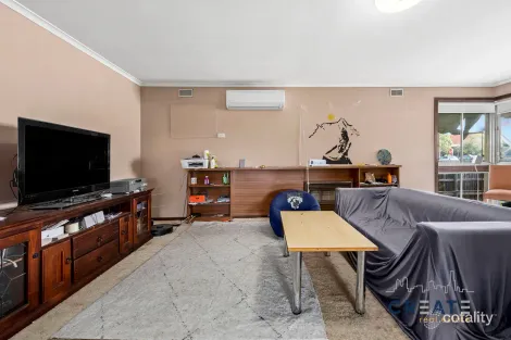 Property photo of 445 Ballarat Road Sunshine VIC 3020