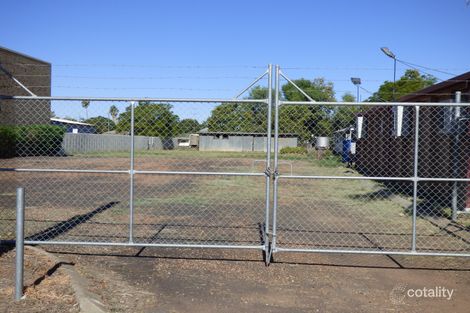 92 Victoria St, St George, QLD 4487