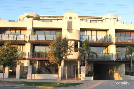 Property photo of 16/21 Marine Parade St Kilda VIC 3182