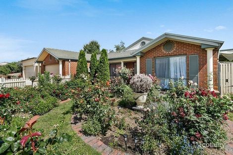 Property photo of 19 Hillston Court Narre Warren South VIC 3805