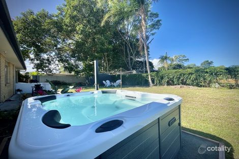 Property photo of 49 James Road Beachmere QLD 4510