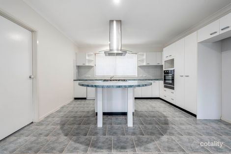 Property photo of 9 Esmond Avenue Jerrabomberra NSW 2619