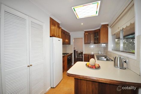 Property photo of 14 Fairbank Avenue Gladstone Park VIC 3043