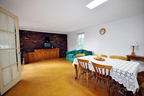 Property photo of 14 Fairbank Avenue Gladstone Park VIC 3043