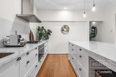 Property photo of 24 Sydenham Road Doubleview WA 6018