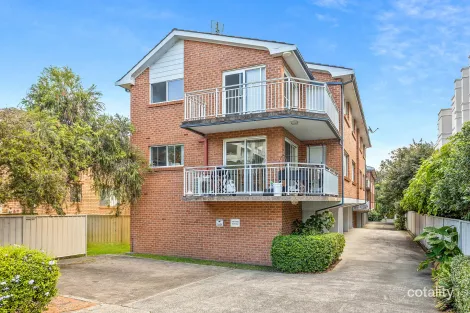 Property photo of 2/18 Virginia Street North Wollongong NSW 2500