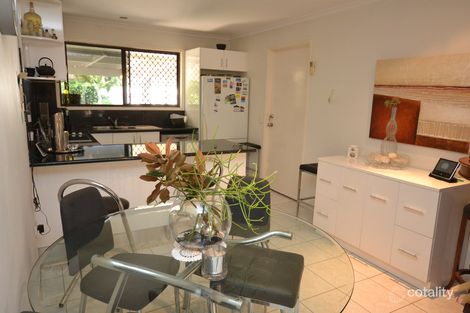 Property photo of 2/17 Botanical Drive Labrador QLD 4215