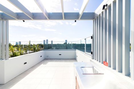 Property photo of 5/101 Pohlman Street Southport QLD 4215
