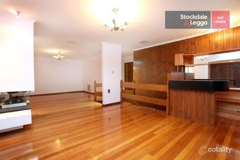 Property photo of 6 Stanton Court Westmeadows VIC 3049