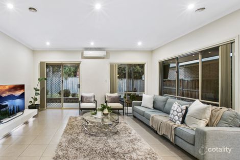 Property photo of 9 Sunhill Way Berwick VIC 3806