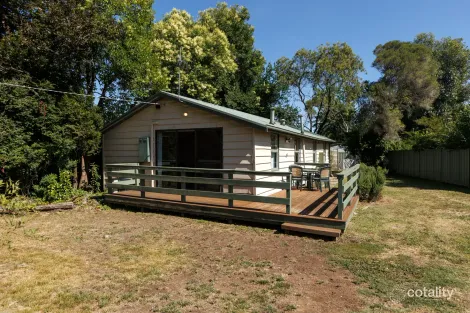 3 Freeburgh Ave, Mount Beauty, VIC 3699