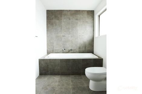 Property photo of 22 Wheatley Drive Airds NSW 2560