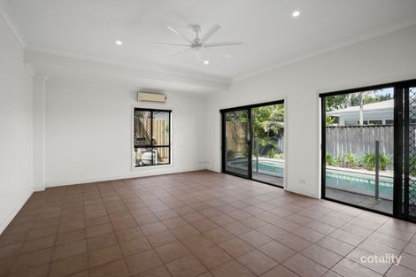 Property photo of 2/115 Seagull Avenue Mermaid Beach QLD 4218