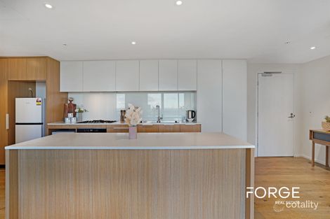 Property photo of 3807E/888 Collins Street Docklands VIC 3008