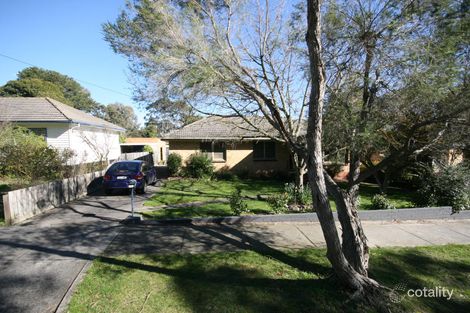 35 Old Lilydale Rd, Ringwood East, VIC 3135