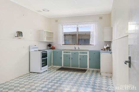 7 Brand Ave, Victor Harbor, SA 5211