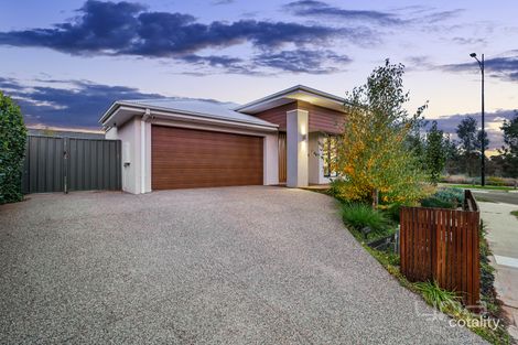 Property photo of 28 Riverside Concourse Cobblebank VIC 3338