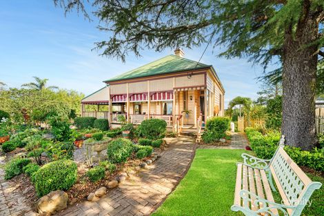 Property photo of 51 Railway Parade Hazelbrook NSW 2779