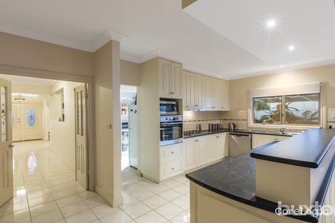 Property photo of 21 Belltower Avenue Alfredton VIC 3350