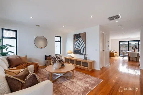 Property photo of 2/93 West Street Hadfield VIC 3046