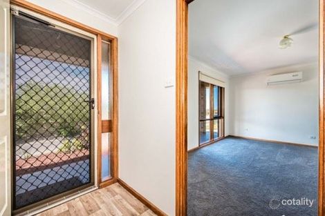 Property photo of 5 Nairne Court Noarlunga Downs SA 5168