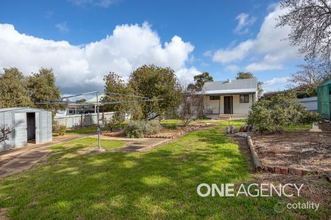 81 Bruce St N, Coolamon, NSW 2701