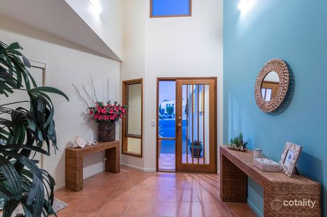 Property photo of 11 Breen Place Jerrabomberra NSW 2619