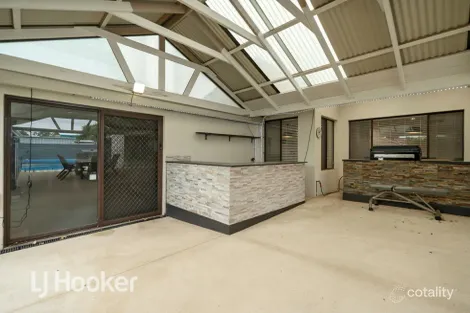 Property photo of 3 Link Way Mullaloo WA 6027