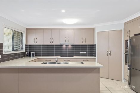 Property photo of 4 Woodgate Court Gracemere QLD 4702