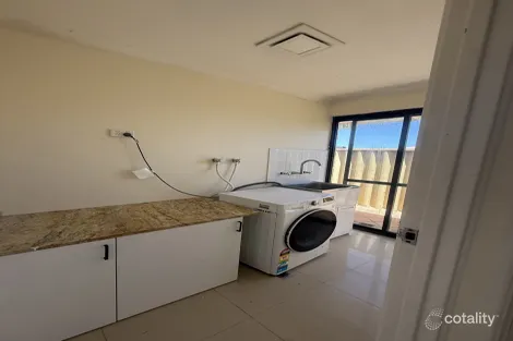 Property photo of 4 Staplehurst Crescent Butler WA 6036