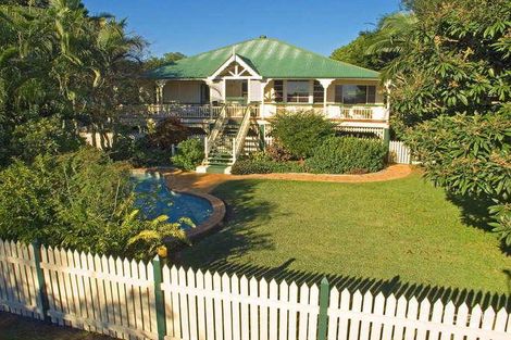 Property photo of 9 Jennifer Street Birkdale QLD 4159