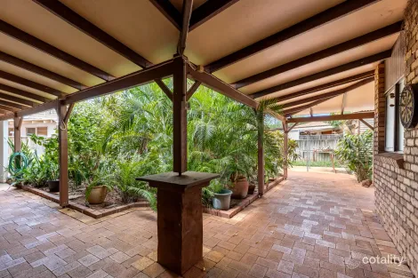Property photo of 10 Drummond Place Cable Beach WA 6726