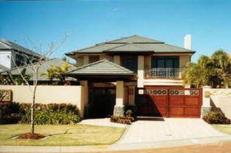 Property photo of 1 Sir Galahad Close Paradise Point QLD 4216