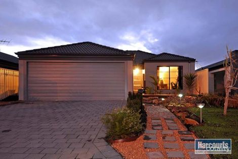 96 Bethwyn Cct, Madeley, WA 6065