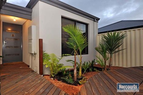 Property photo of 96 Bethwyn Circuit Madeley WA 6065