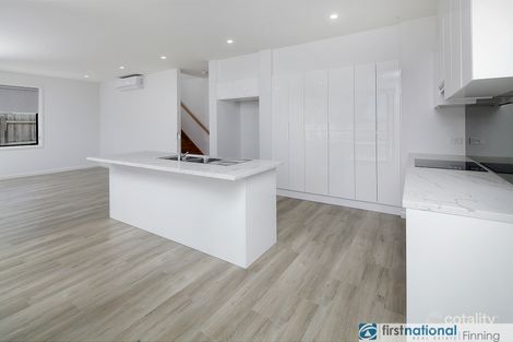 Property photo of 1A Lamont Crescent Cranbourne VIC 3977