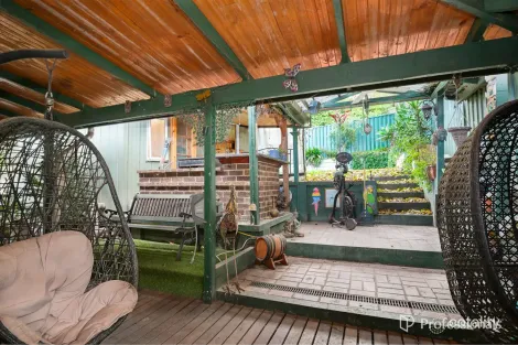 Property photo of 12 Glenvalley Crescent Seville East VIC 3139