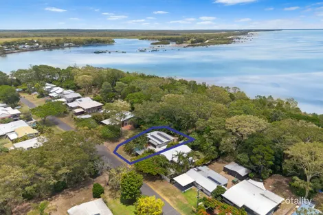 Property photo of 26 Kingfisher Parade Toogoom QLD 4655