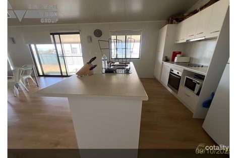 Property photo of 8 Deacon Drive Blackwater QLD 4717