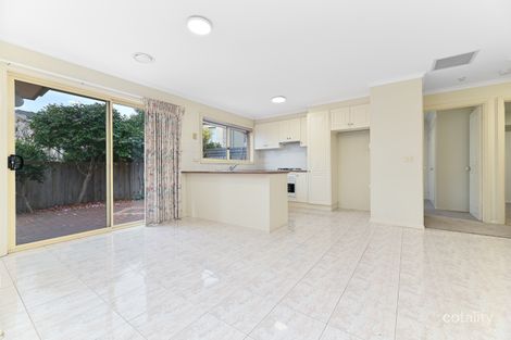 2/11 Kwinana St, Glen Waverley, VIC 3150