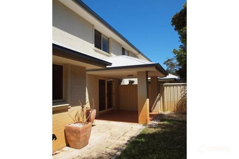 Property photo of 3/19-23 Warrigal Street Blackwall NSW 2256