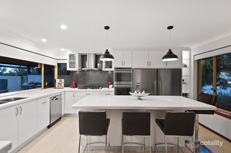 Property photo of 2 Darter Court Sorrento WA 6020