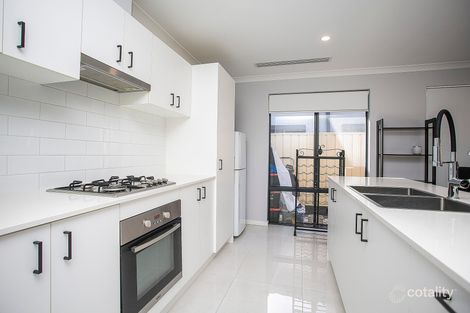 Property photo of 17 Mariposa Gardens Success WA 6164