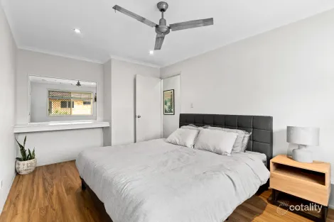 Property photo of 3/34 Edmondstone Street Newmarket QLD 4051