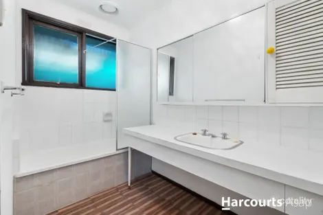 Property photo of 15 Brougham Close Eumemmerring VIC 3177