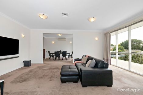 Property photo of 13 Menzies Close Frankston South VIC 3199